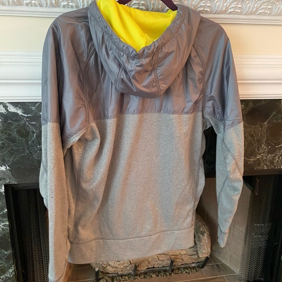 H&M Athletic Jacket - Picture 5 of 6